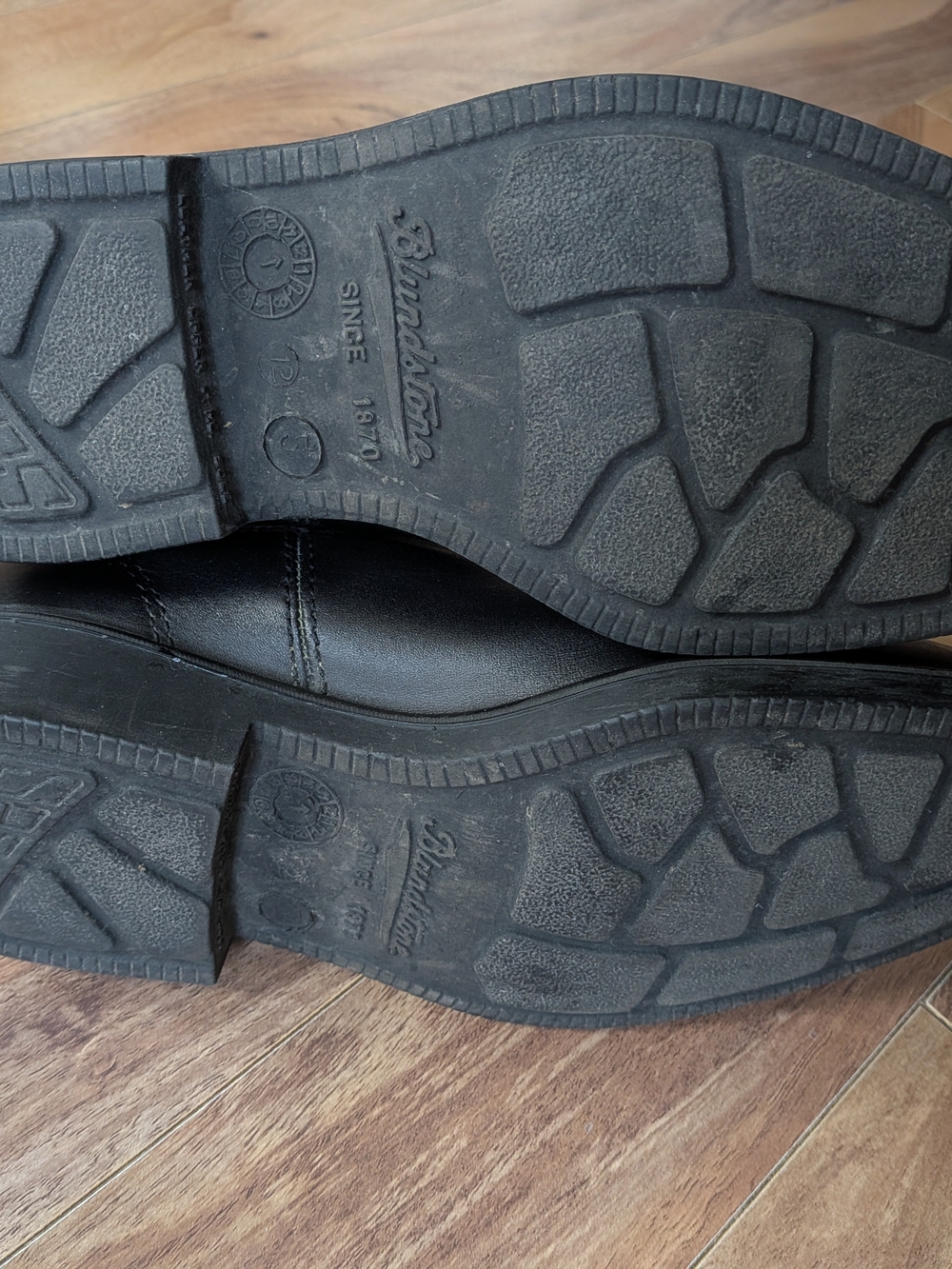 Blundstone Black Leather Oxford-Style Derby Shoes
